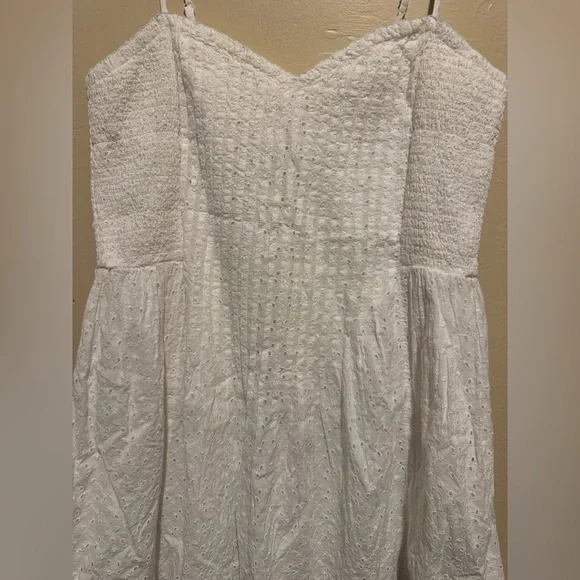 Aerie White eyelet Mini Dress - Picture 6 of 8